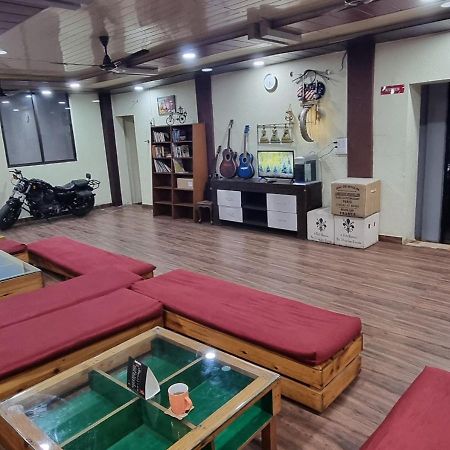 Hostel The Mountain View Rishīkesh Zewnętrze zdjęcie