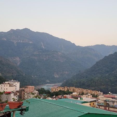 Hostel The Mountain View Rishīkesh Zewnętrze zdjęcie