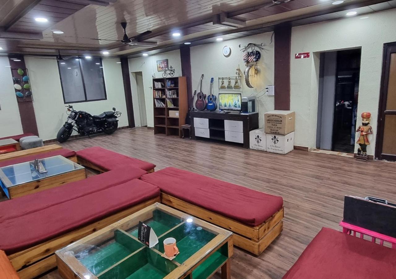 Hostel The Mountain View Rishīkesh Zewnętrze zdjęcie